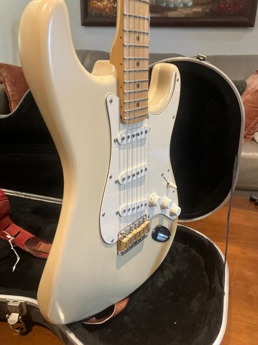 Fender hwy stratocaster - hwy,