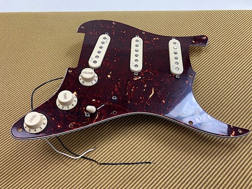Fender deluxe strat - fender,