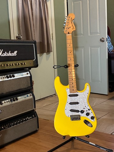 Fender stratocaster dlx lone - fender,