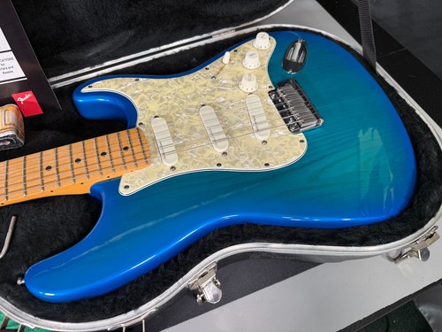 1995 fender deluxe strat - deluxe, strat®