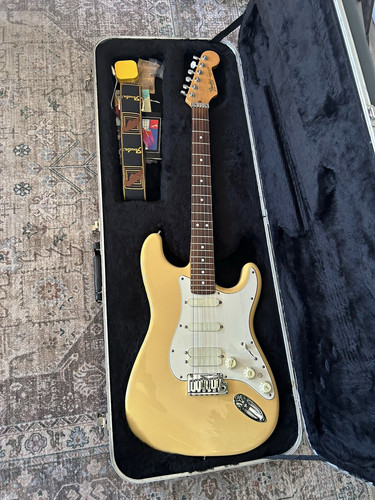 1988 fender strat plus deluxe - 1988,