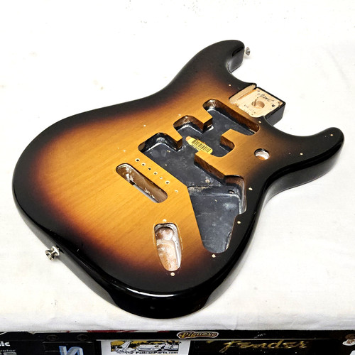 2013 fender roadhouse strat - roadhouse,